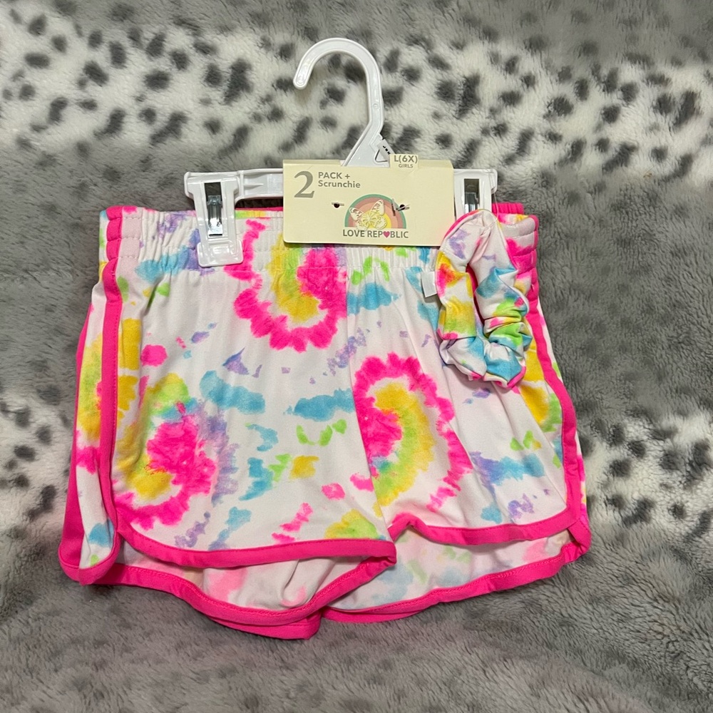 NWT 2PK Love Republic Tie Dye and Pink Shorts with matching Scrunchie Size 6X